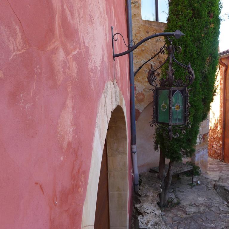 Maison D'Hotes Une Hirondelle En Provence Roussillon  Exterior photo