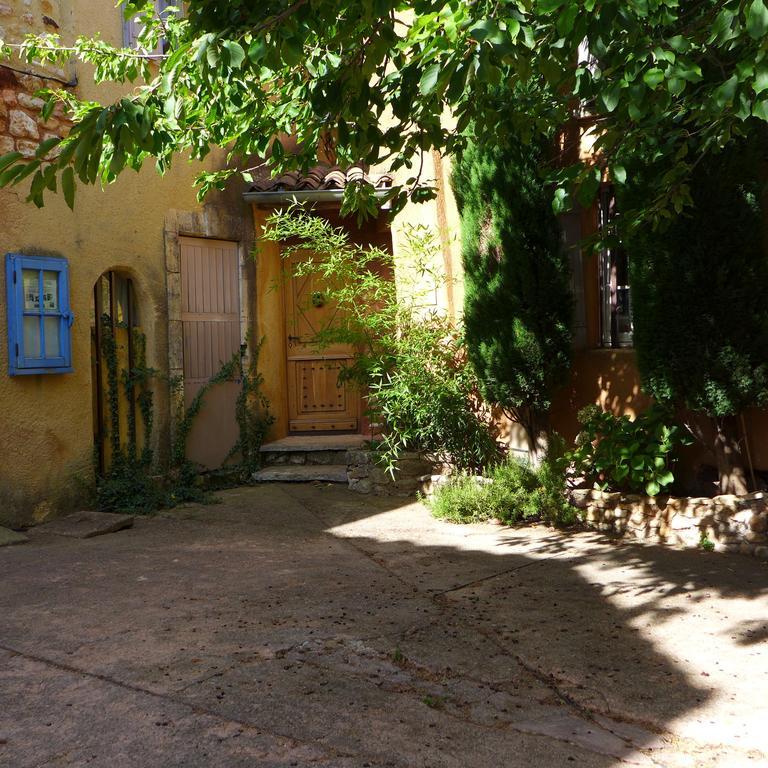 Maison D'Hotes Une Hirondelle En Provence Roussillon  Exterior photo
